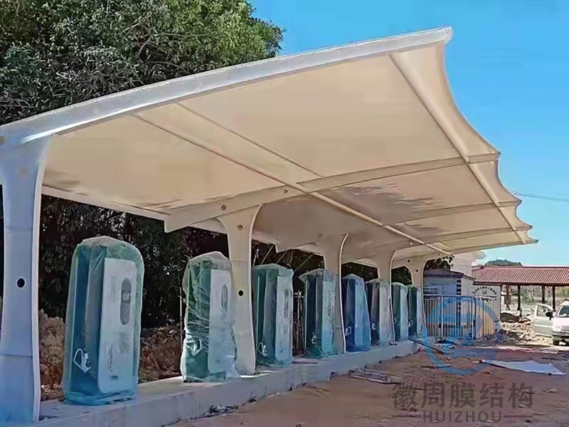 膜結(jié)構(gòu)停車棚