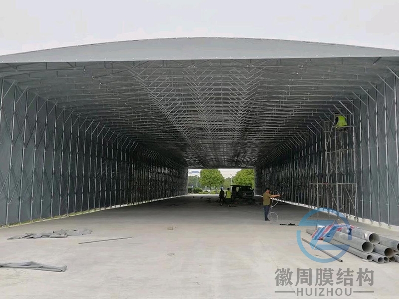 移動(dòng)推拉雨篷